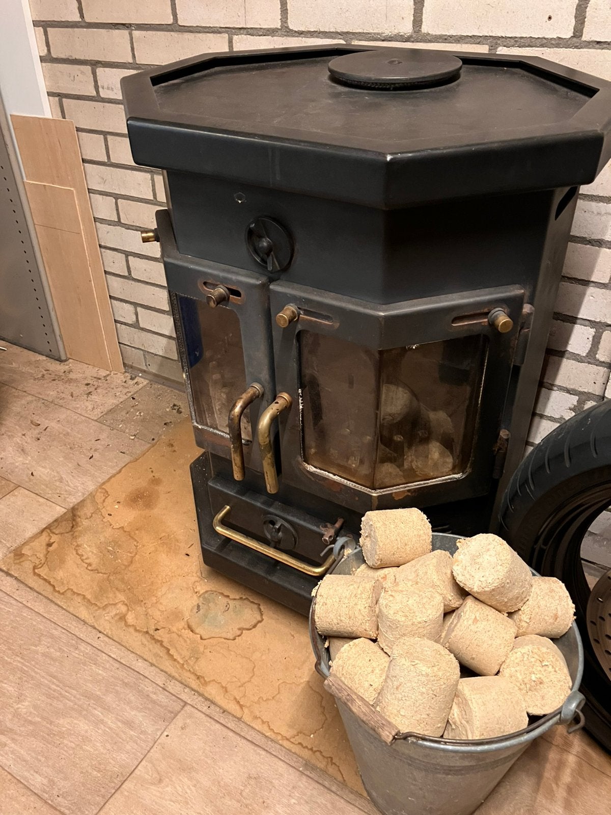 Houtkachel Barbas 7kw, Huis en Inrichting, Ophalen, Gebruikt, Houtkachel, Vrijstaand