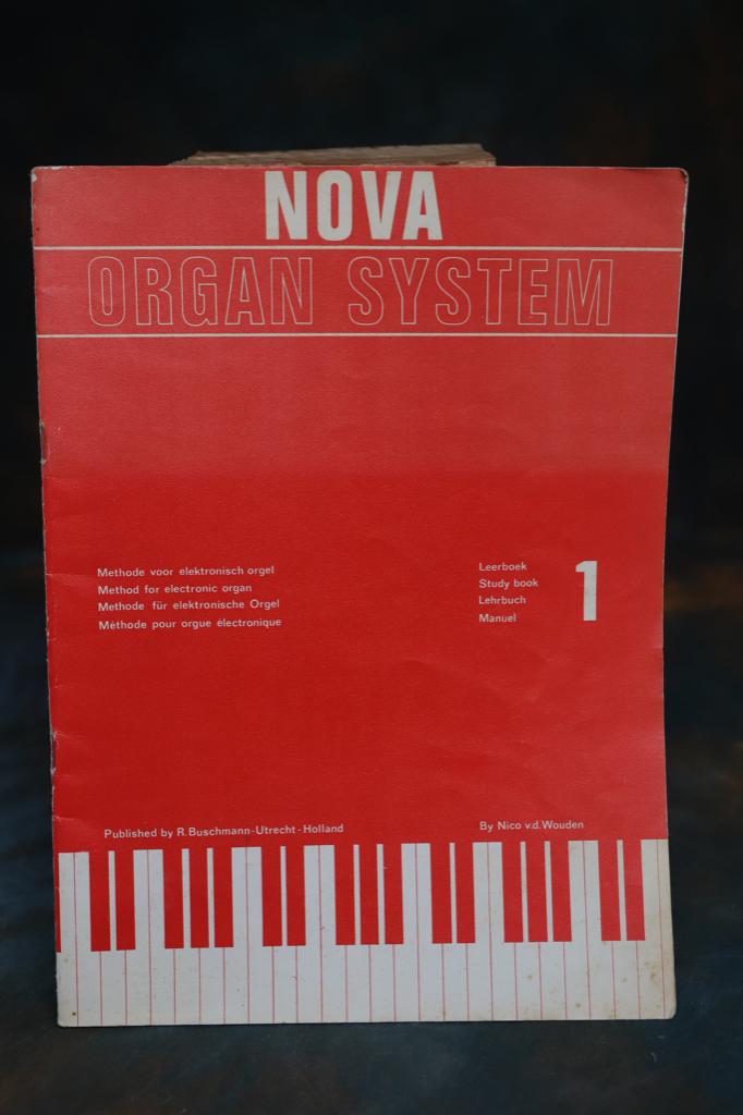 5 muziek boeken electronisch orgel voor beginners., Ophalen of Verzenden, Gelezen, Instrument