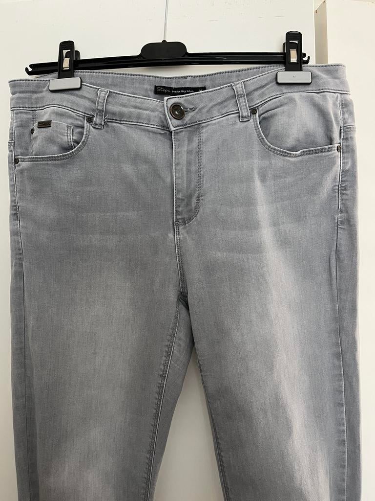 Grijze skinny jeans maat Xl, Ophalen of Verzenden, Zo goed als nieuw, Grijs, W33 - W36 (confectie 42/44)