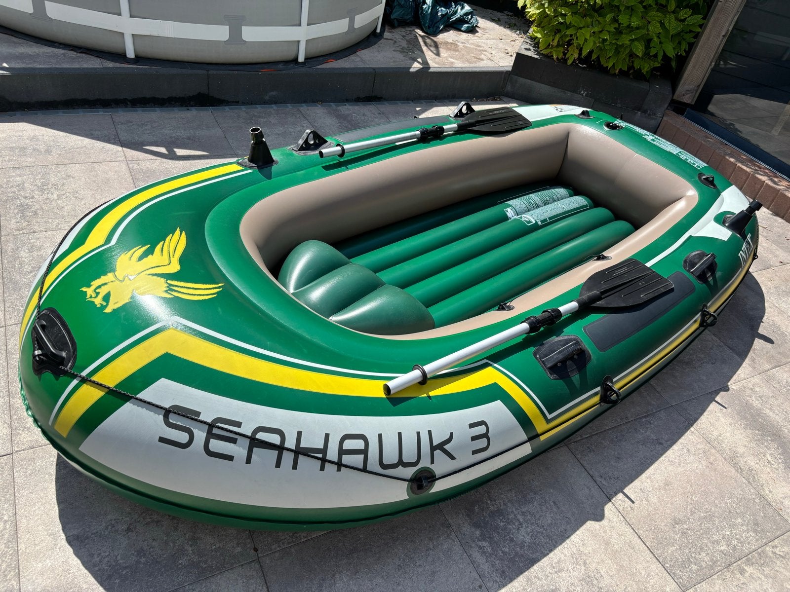 Intex Seahawk 3 opblaasboot met peddels en pomp, Ophalen, Zo goed als nieuw