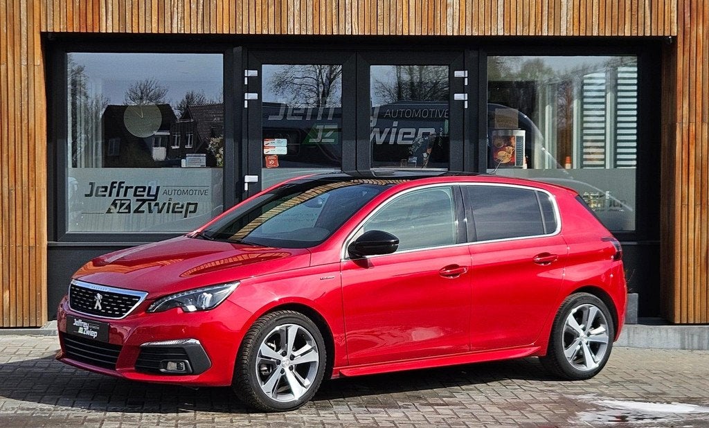 Peugeot 308 1.2 PureTech GT-line apple carplay. panorama dak, Voorwielaandrijving, Parkeersensor, Gebruikt, Euro 6