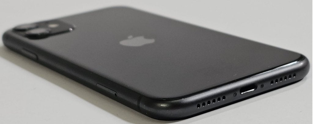 Apple iPhone 11 - 64GB - Zwart - 82% | Tweedehands, Gebruikt, Contactus.ie@euro.apple.com, 82 %, 64 GB