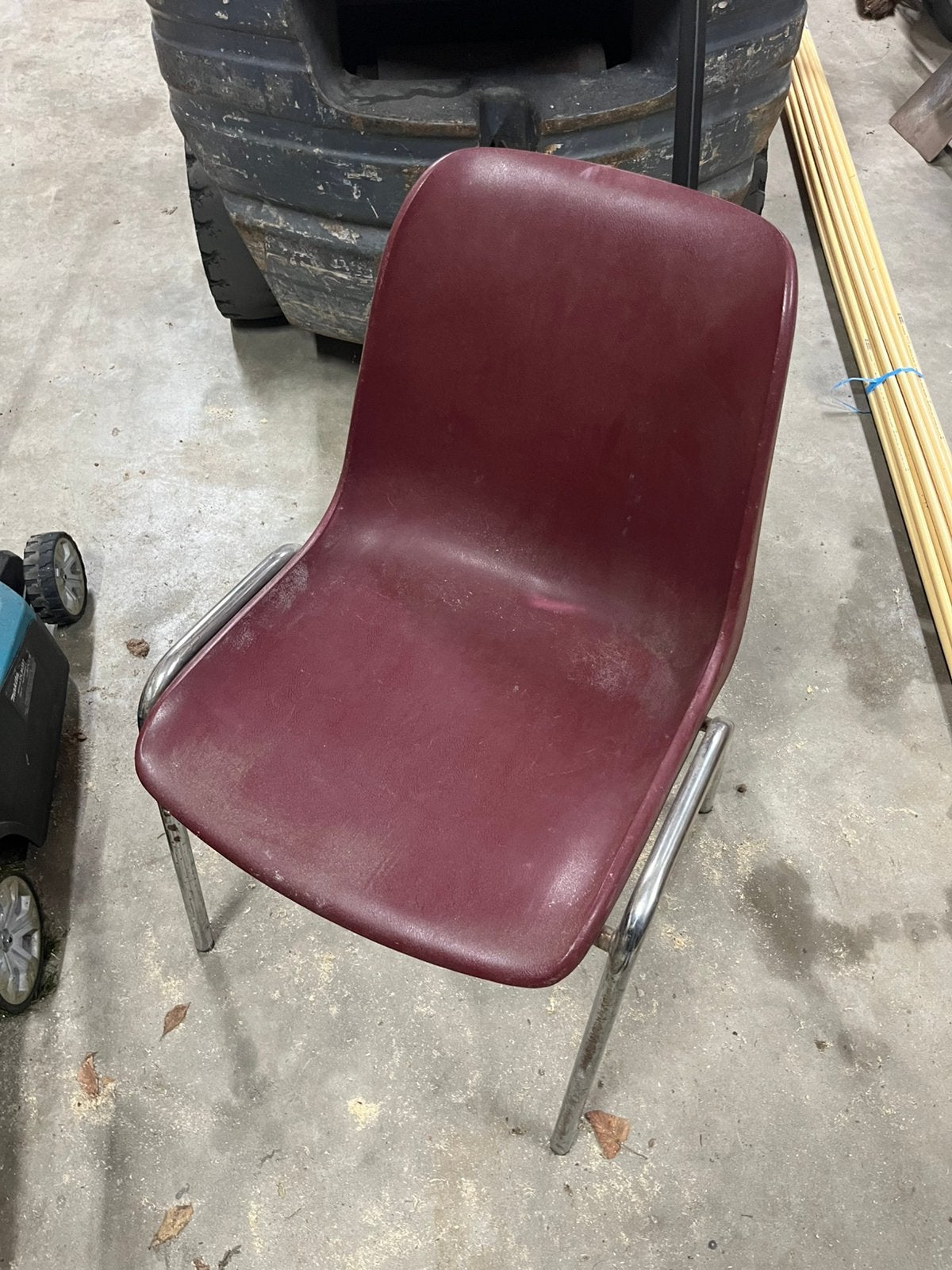 Stapelstoelen stoelen kantine keet, Huis en Inrichting, Ophalen, Zo goed als nieuw, Rood, Vijf, Zes of meer stoelen