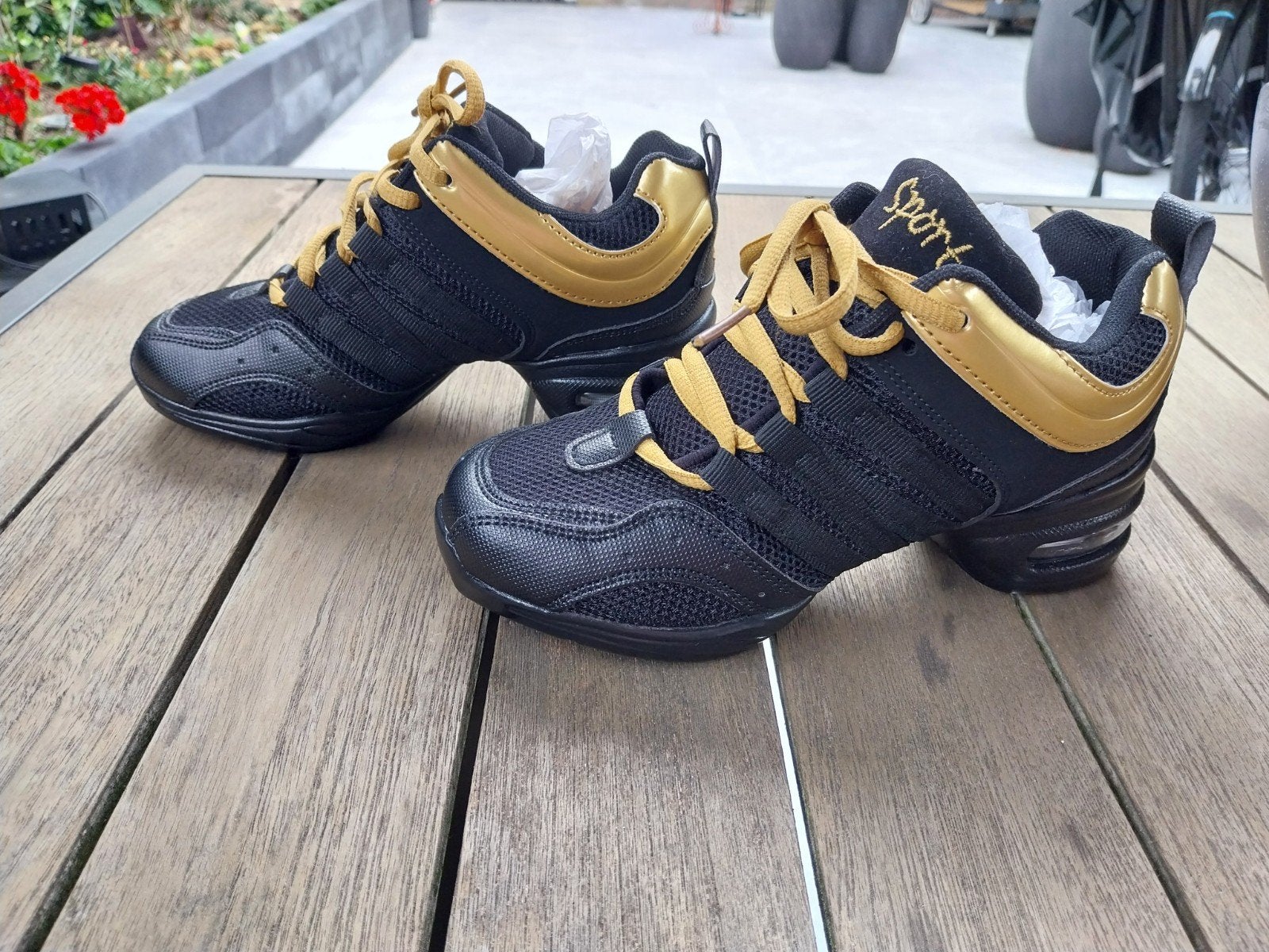 Nieuwe dans/zumba schoenen maat 35 - Merk Sport, Ophalen of Verzenden