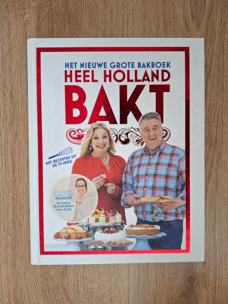 Het Nieuwe Grote Bakboek Heel Holland Bakt, Taart, Gebak en Desserts, Ophalen of Verzenden, Zo goed als nieuw, Nederland en België