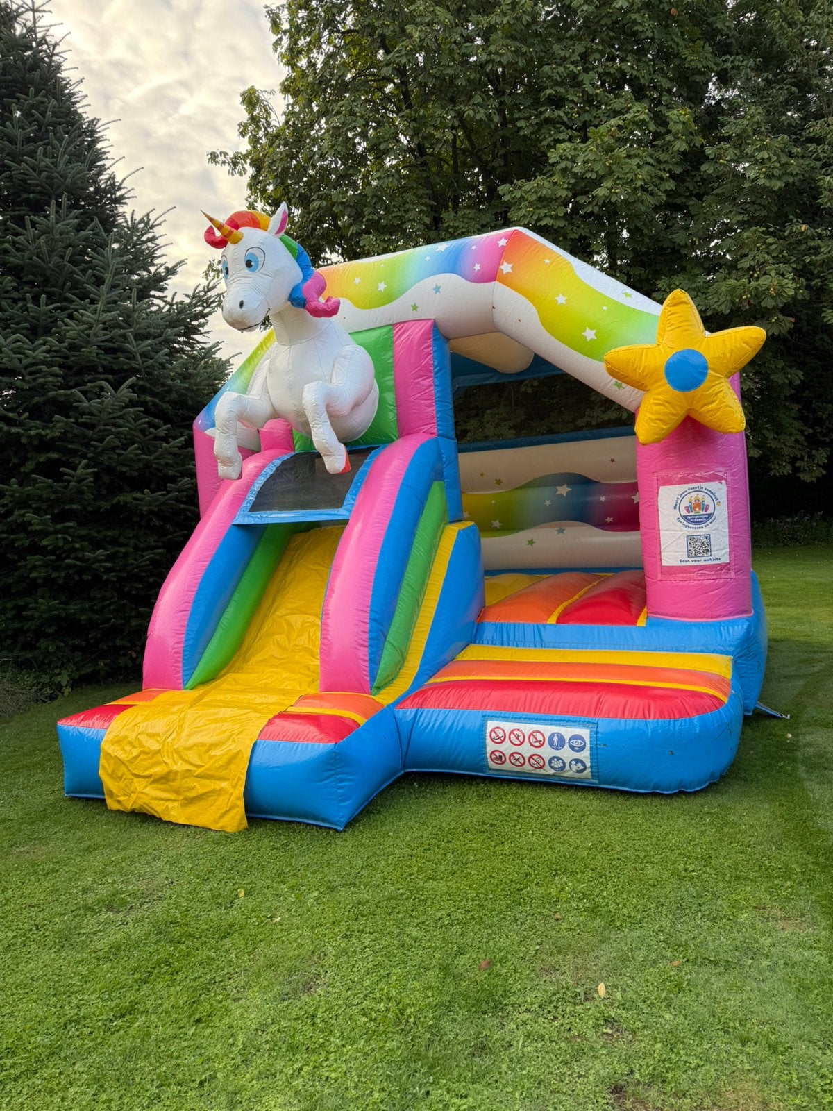 Unicorn Springkussen huren / Eenhoorn thema, Ophalen, Zo goed als nieuw, Verjaardag