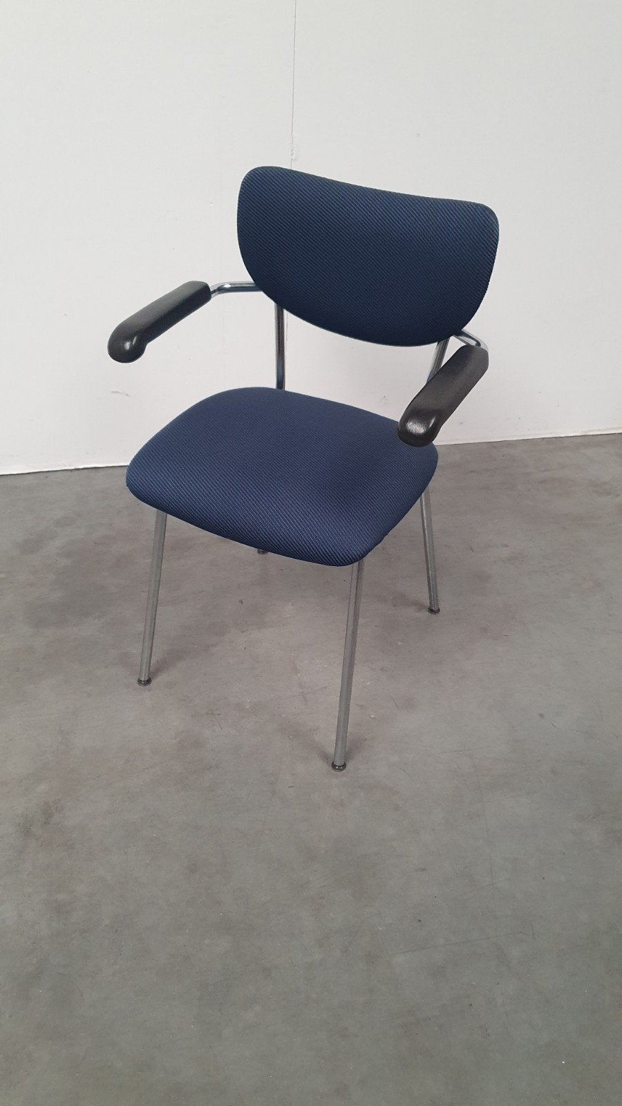 De Wit gispen vintage stoel, Ophalen, Kunststof, Gebruikt, Blauw