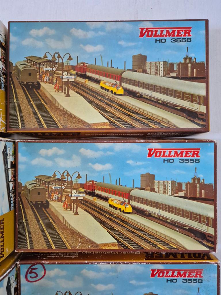 Mooie 6-delige Vollmer H0 perronset Baden 3558/3559, Ophalen of Verzenden, Zo goed als nieuw, Brug, Tunnel of Gebouw