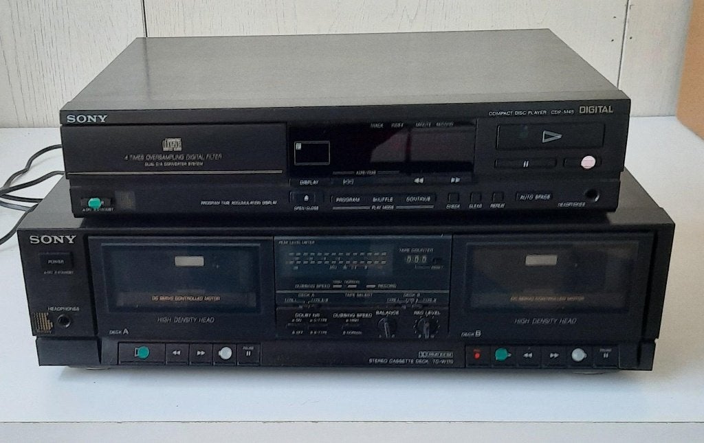 Geluidsinstallatie met o.a. cassettedeck, tuner, cd speler, Ophalen, Gebruikt, Losse componenten, Tuner of Radio