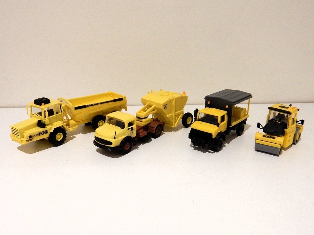 Kibri Wegenbouw Kaelble, mercedes, Unimog Bomag 1/87, Ophalen of Verzenden, Gebruikt, Bus of Vrachtwagen, Overige merken