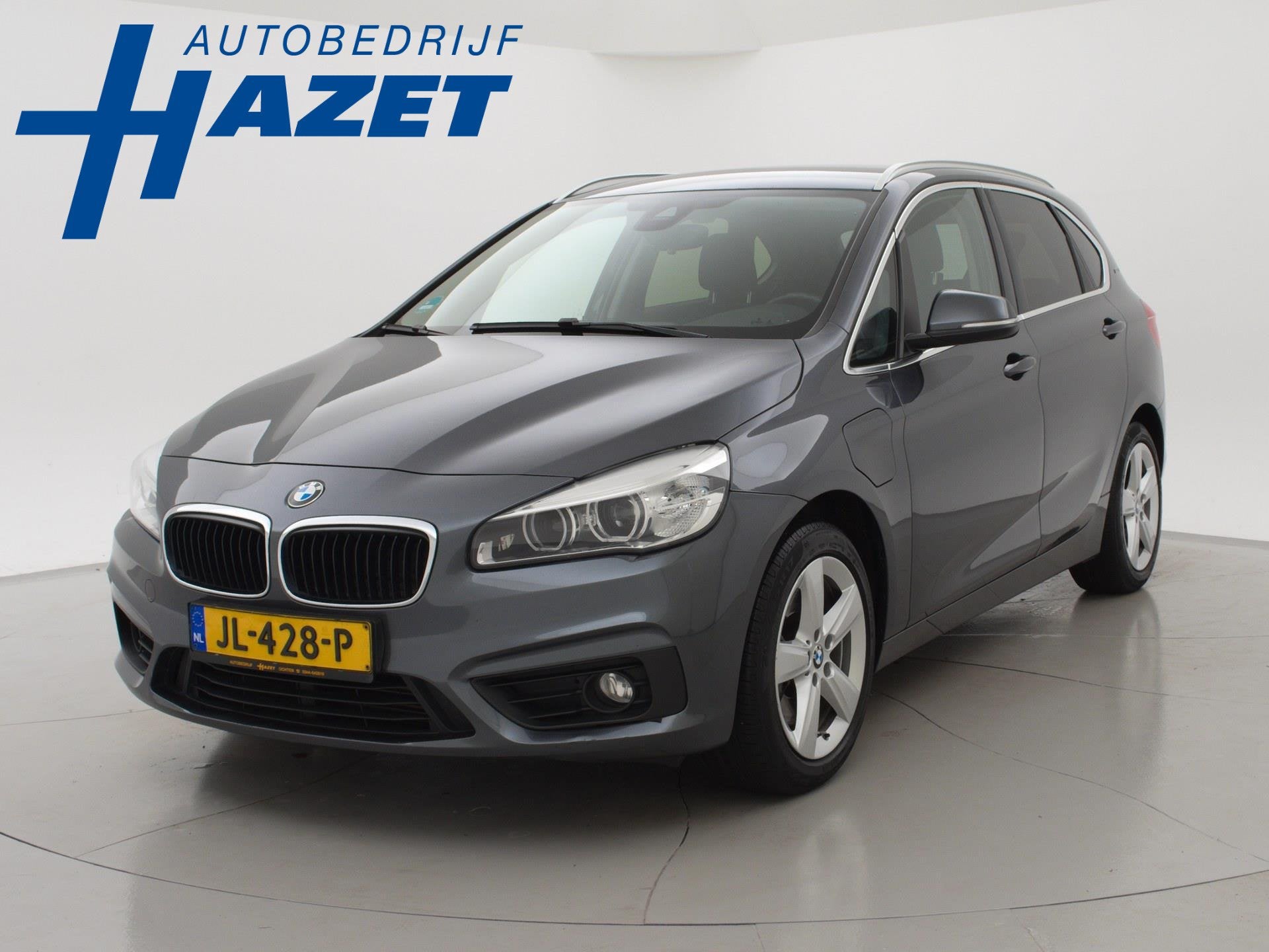 BMW 2-serie Active Tourer 225XE 224 PK HYBRID XDRIVE EXECUTI, Automaat, 8 kWh, Stof, Gebruikt