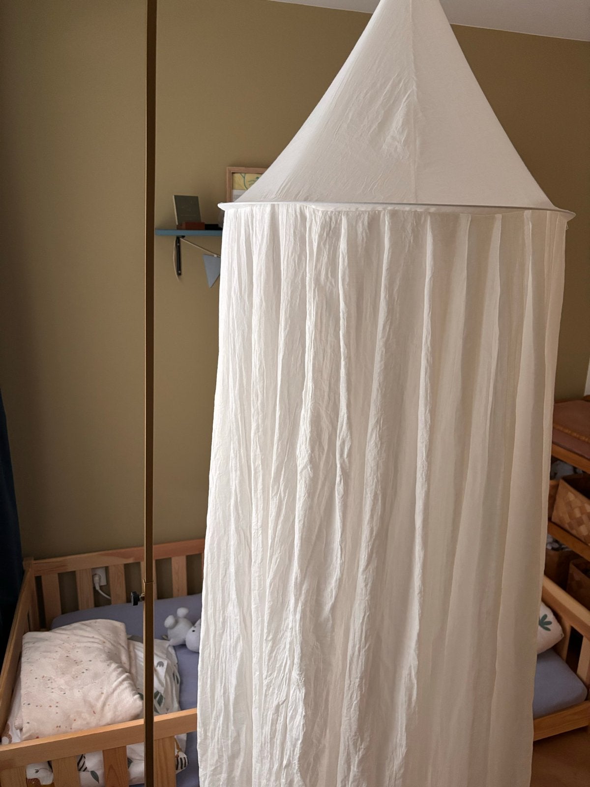 Witte klamboe met standaard voor baby- of kinderbed, Kinderen en Baby's, Kinderkamer | Inrichting en Decoratie, Ophalen, Overige merken