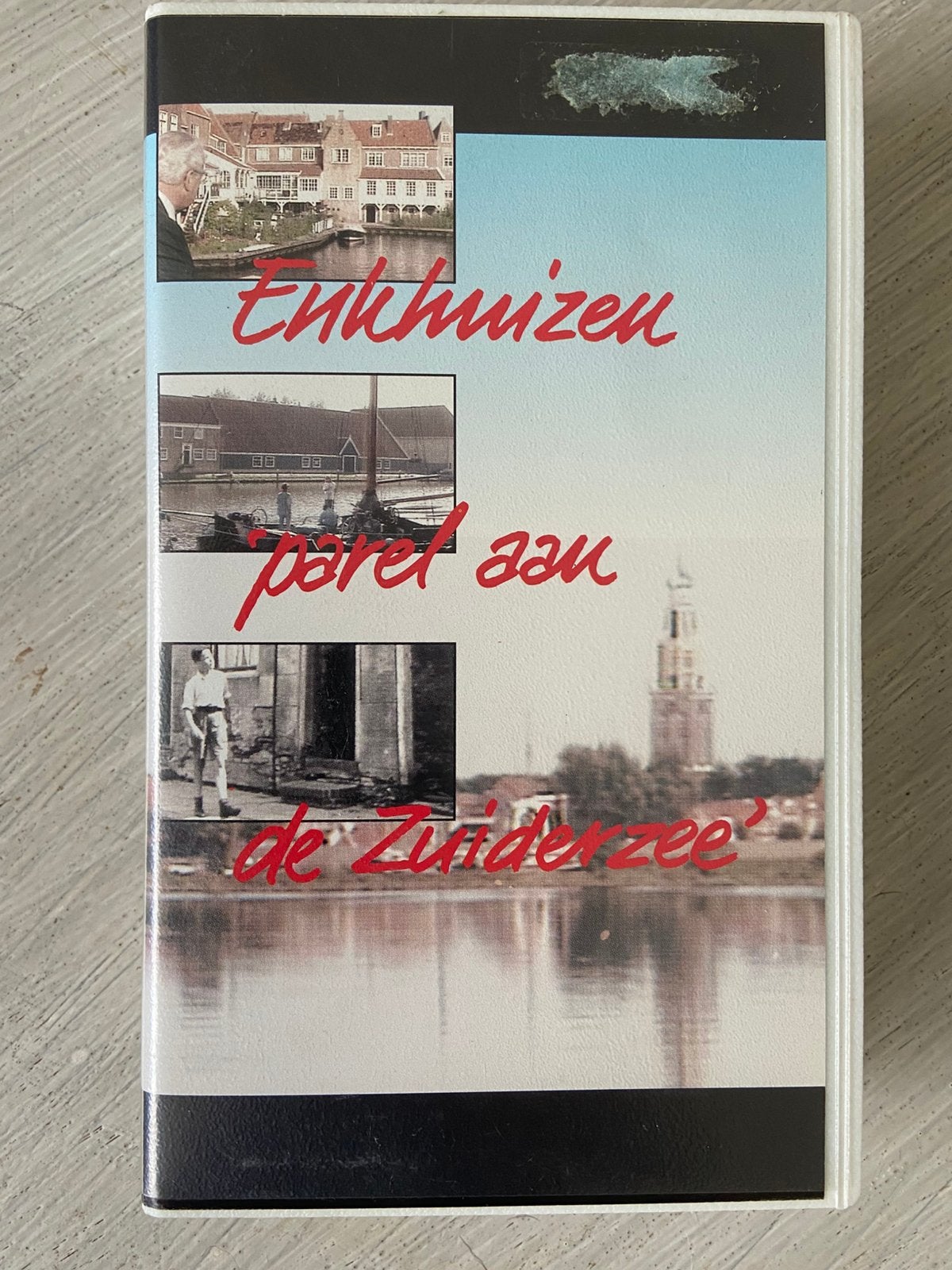 Enkhuizen parel aan de zuiderzee VHS video, Boeken, Ophalen, Zo goed als nieuw