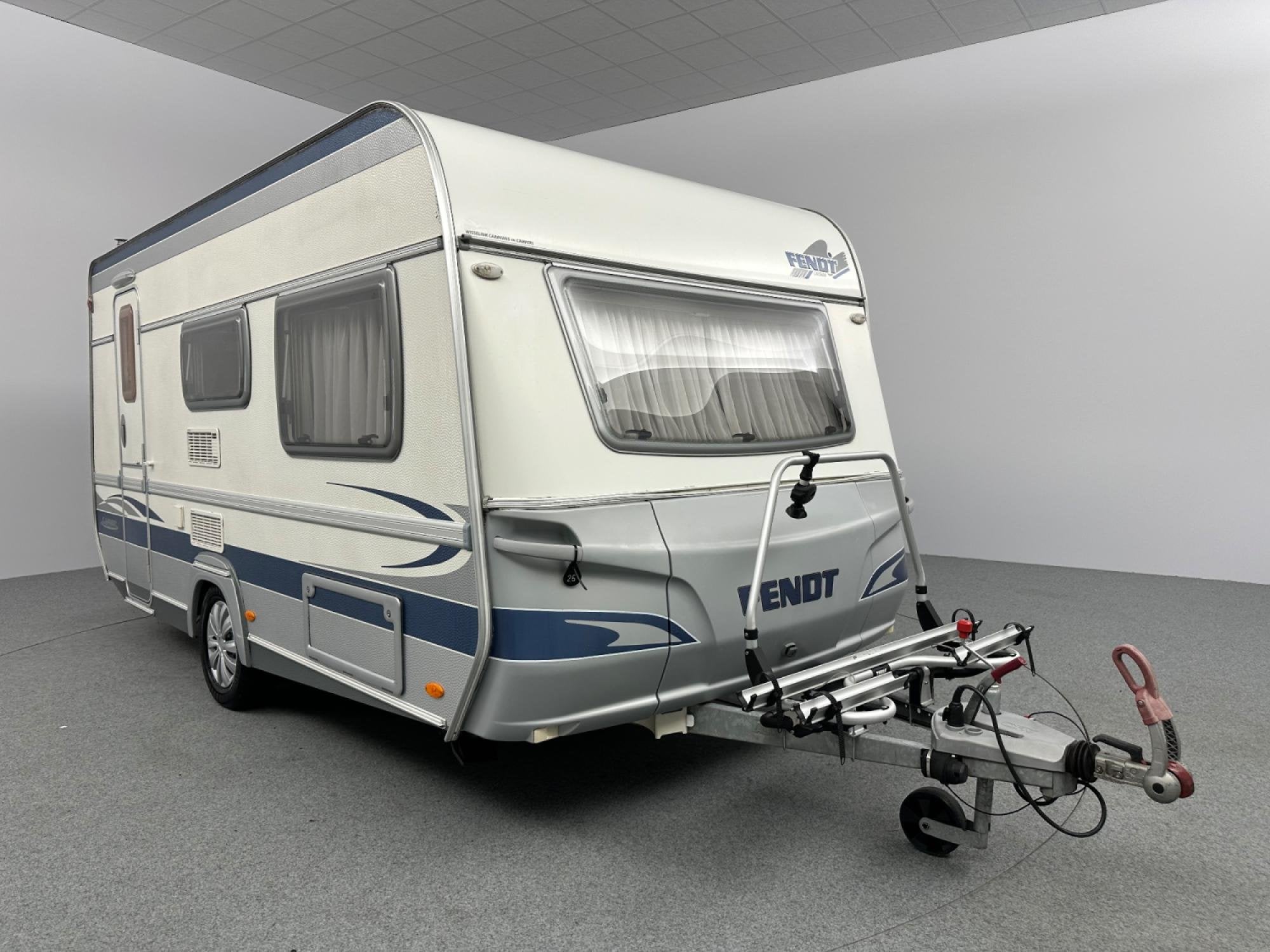 Fendt Saphir 450 QB Mover Fietsendragers Luifel, Caravans en Kamperen, Vast bed, Bedrijf, Treinzit, Mover