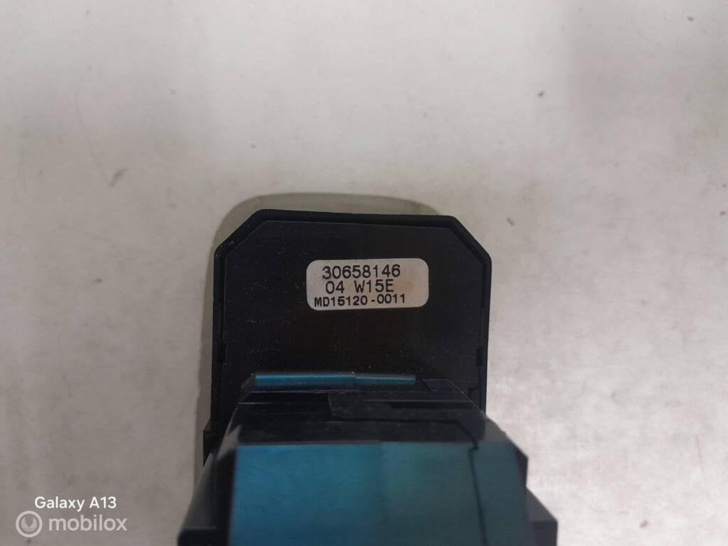Raamschakelaar Volvo V70 945959 945961 30658146, Gebruikt, Ophalen of Verzenden