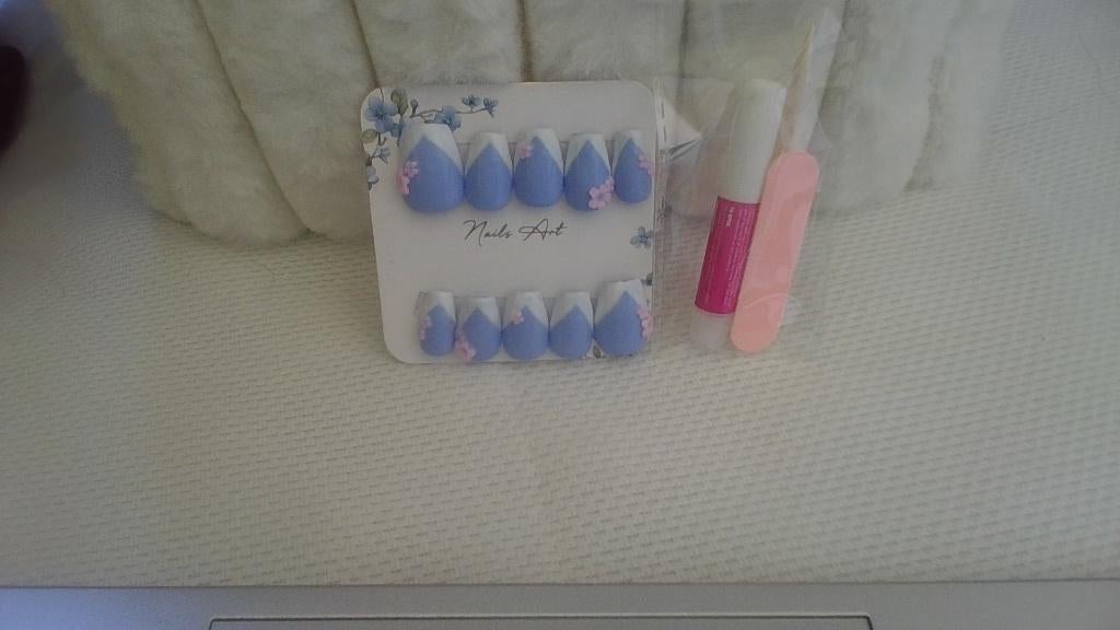 press on nails, Blauw, Nieuw, Ophalen of Verzenden, Handen en Nagels