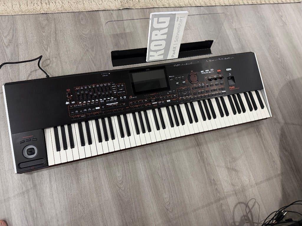 Korg pa4x 76, Ophalen, Gebruikt, Korg, Aanslaggevoelig