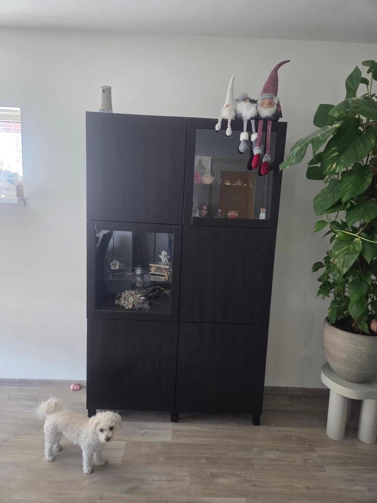 IKEA BESTÅ Kast met deuren en planken, zwartbruin, Ophalen, Met deur(en), 100 tot 150 cm, Glas