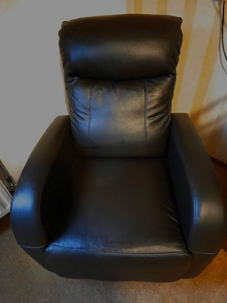 Luie stoel, Huis en Inrichting, Ophalen, Zo goed als nieuw, Kunststof, 50 tot 75 cm