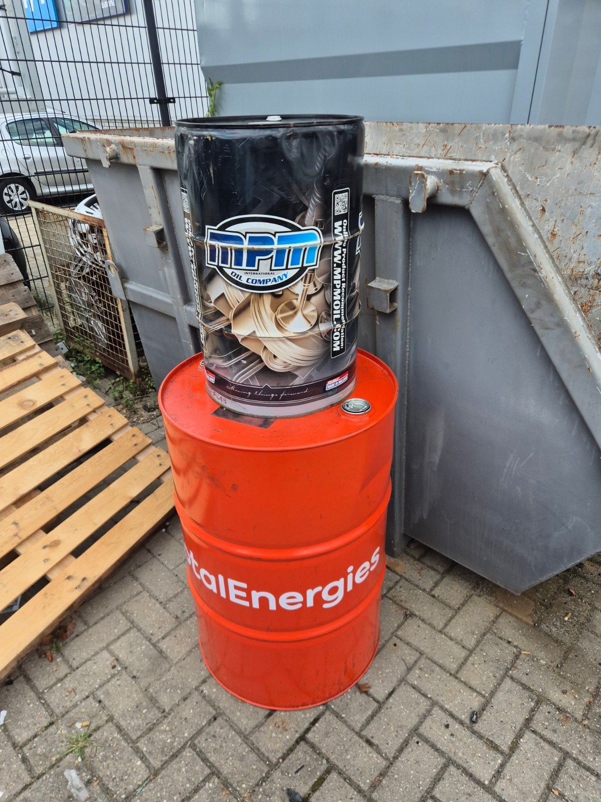 Olievaten 208L en 60L, Ophalen, Gebruikt, Vuurton
