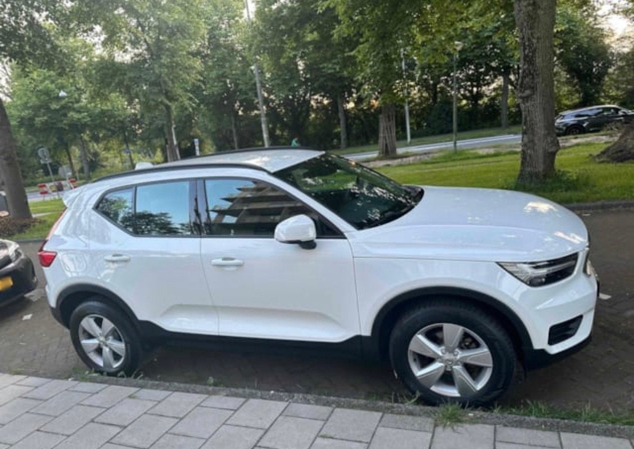 Volvo XC40 T3 163pk Geartronic 2019 Wit Amsterdam oost✅, 1525 kg, Particulier, SUV of Terreinwagen, 84 €/maand