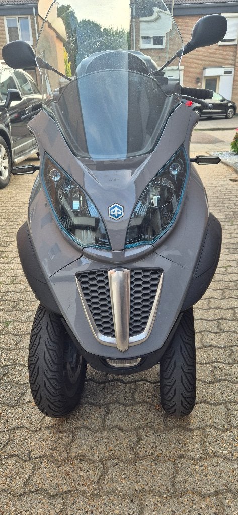 Te Koop Piaggo MP3 400LT, 400 cc, Scooter, Occasion, Particulier