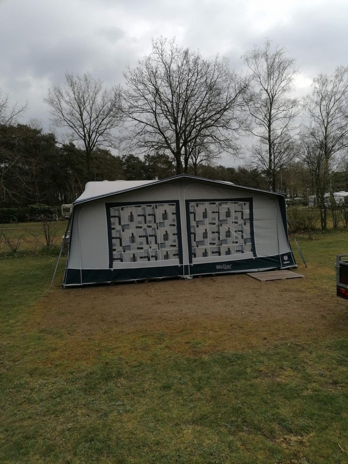 Voortent merk Walker, Caravans en Kamperen, Ophalen