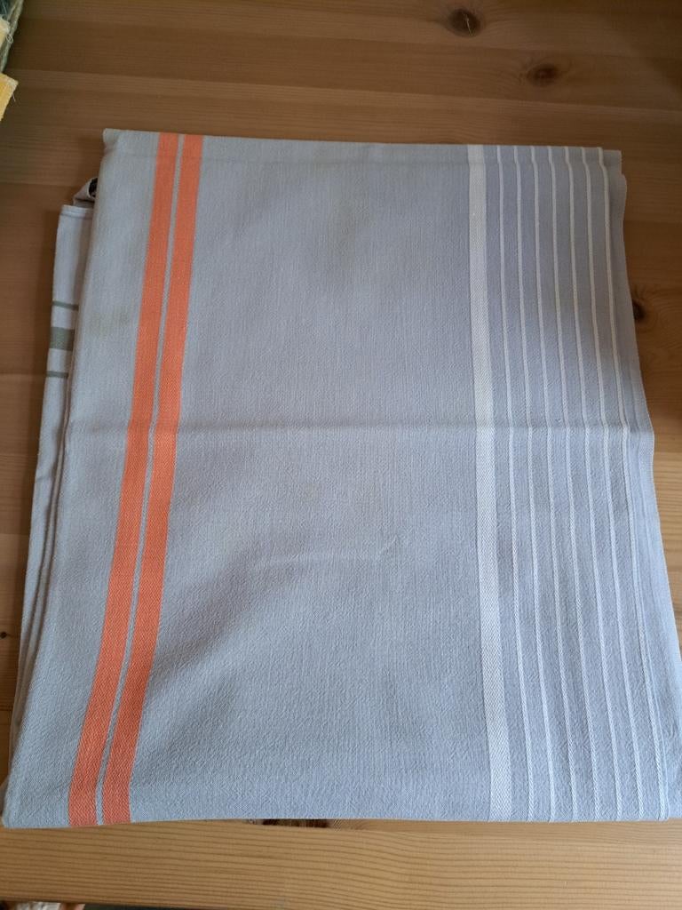 Tafelkleed grijs, Ophalen, Gebruikt, Rechthoek, Binnen