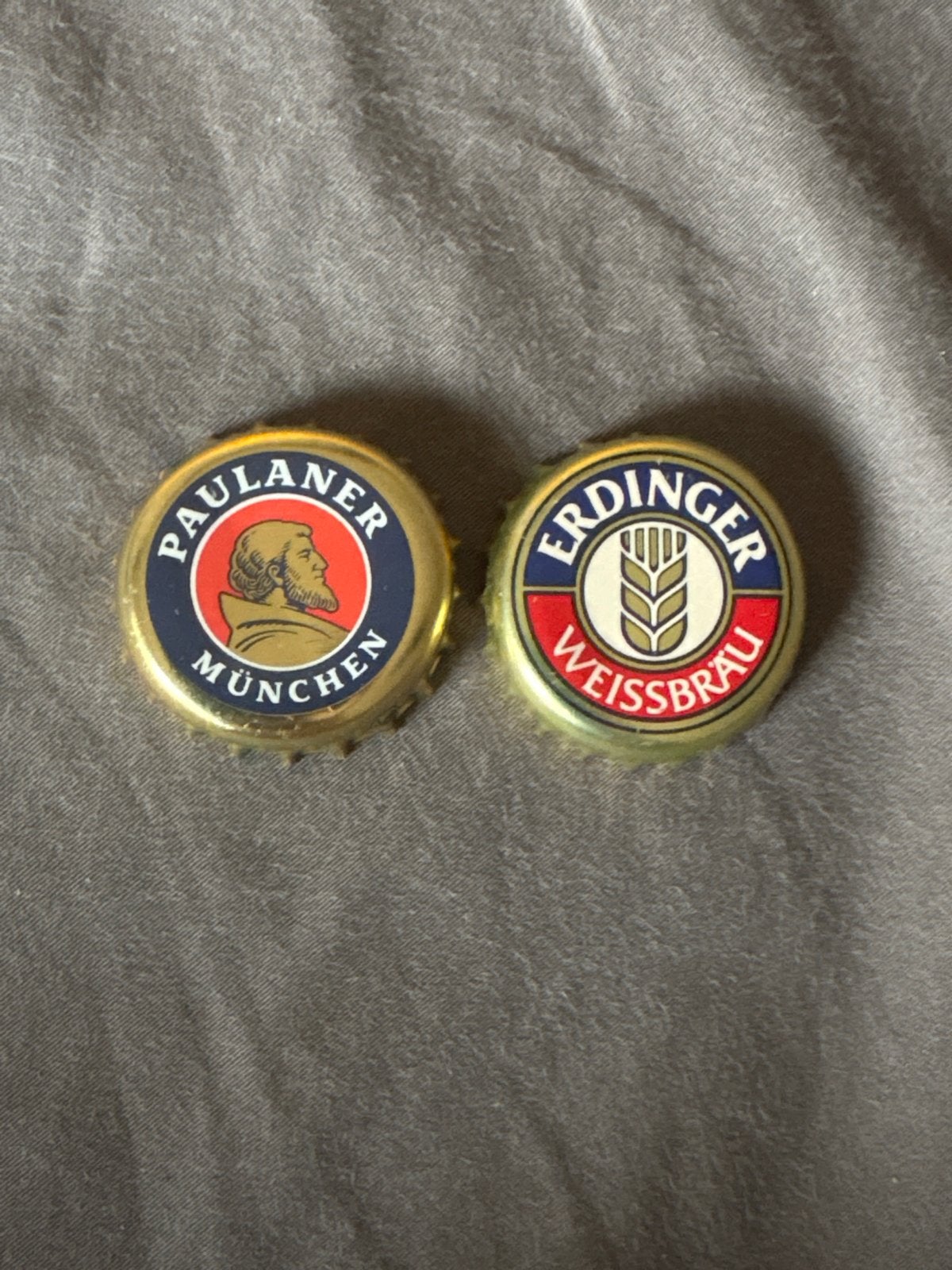 Bierdoppen Paulaner en Erdinger Weissbräu - Zeldzaam, Ophalen of Verzenden, Gebruikt, Overige typen, Overige merken