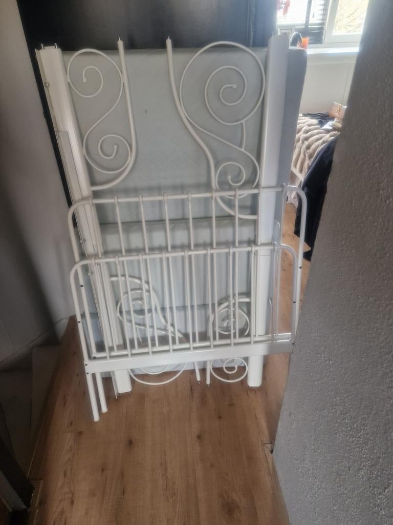 Door groei bedje, Kinderen en Baby's, Kinderkamer | Bedden, Ophalen, Zo goed als nieuw, 70 tot 85 cm, Matras