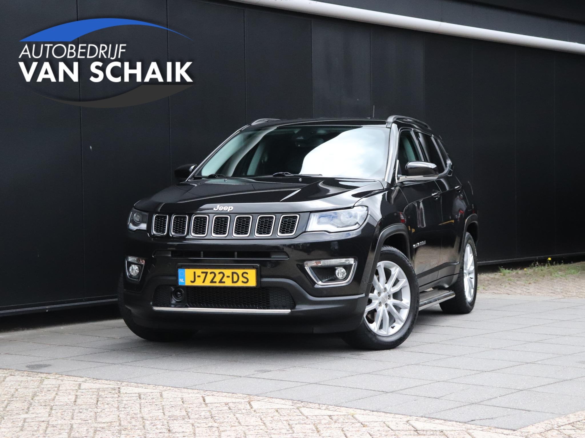 Jeep Compass 1.3T Limited | LEDER | CAMERA | NAVI | CRUISE |, Voorwielaandrijving, Dealer onderhouden, 4 cilinders, Leder en Stof