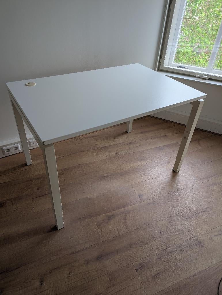 Ikea bureau 120x70 wit, Huis en Inrichting, Bureaus, Ophalen, Gebruikt, 120 cm, Hout