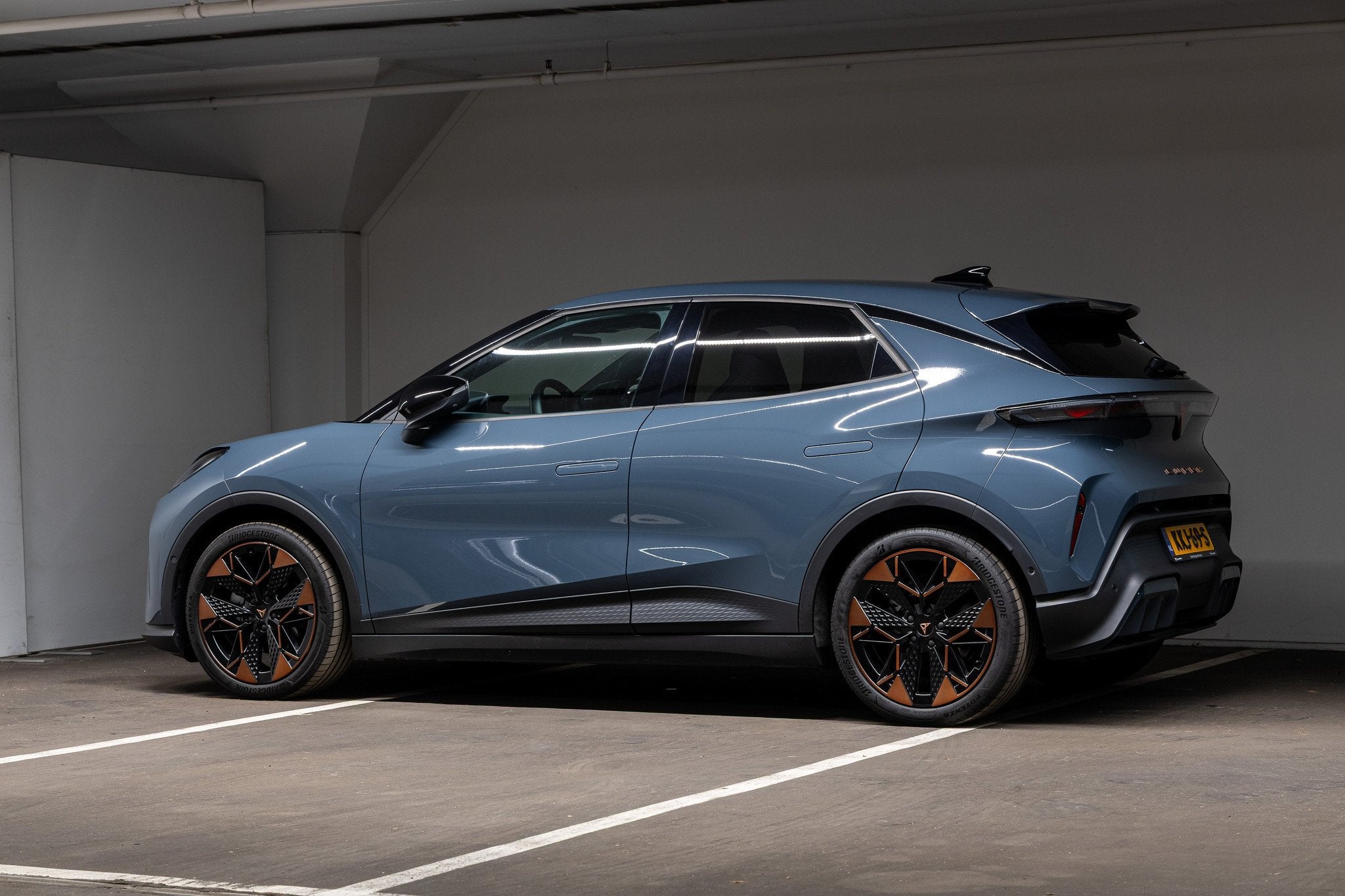 CUPRA Raval Performance First Edition 56 kWh, Auto's, Automaat, Gebruikt, Blauw, Alcantara