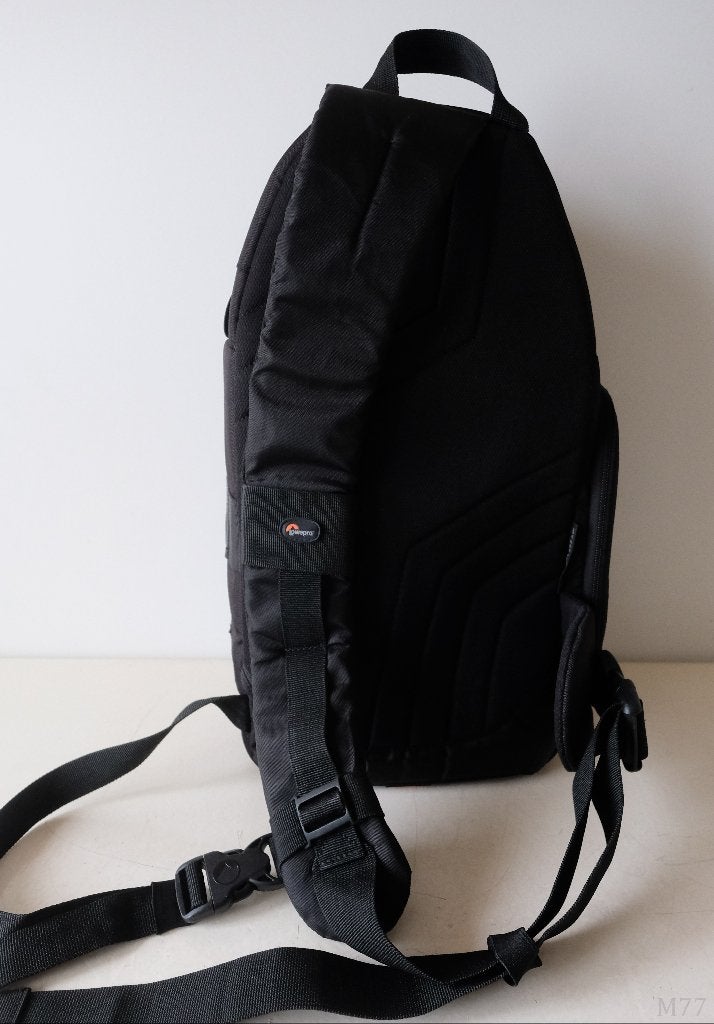 Lowepro Slingshot 202AW DSLR Rugtas, Lowepro, Voorvak, Ophalen of Verzenden, Zo goed als nieuw