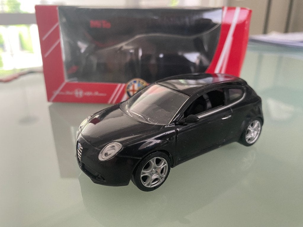 Alfa Romeo Mito 1:43 zwart Centro Stile, Ophalen of Verzenden, Nieuw, Auto, Norev