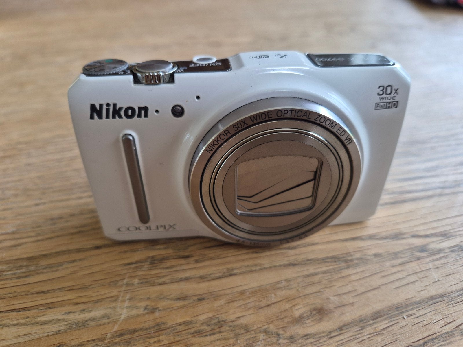 Nikon Coolpix S9700, 16 megapixels, Ophalen of Verzenden, Zo goed als nieuw, Geheugenkaart