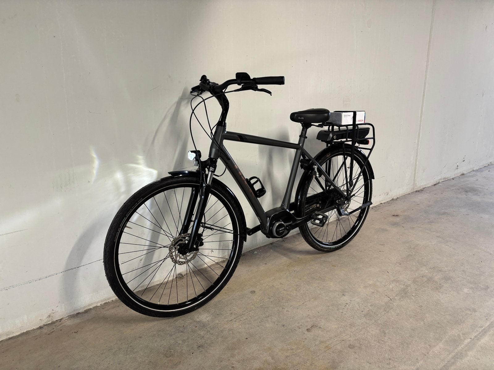 Trek District +1 Bosch Active 400W Grijs Heren 50km Nieuw!, Zo goed als nieuw, 51 tot 55 cm, 50 km per accu of meer, Ophalen