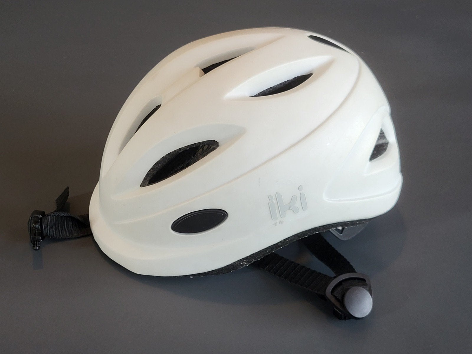 Urban Iki kinderfietshelm wit - XS (44-48 cm), Fietsen en Brommers, Fietsaccessoires | Fietshelmen, XS, Jongen of Meisje, Ophalen of Verzenden