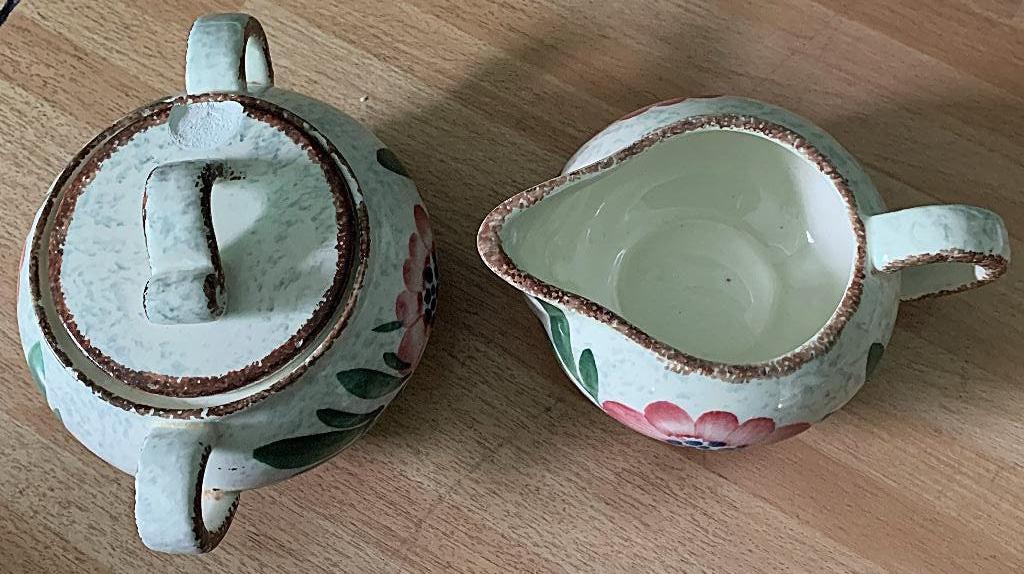 Melk- en Suikerpotje + deksel keramiek SMF 'Schramberg', Ophalen, Gebruikt, Keramiek, Overige typen