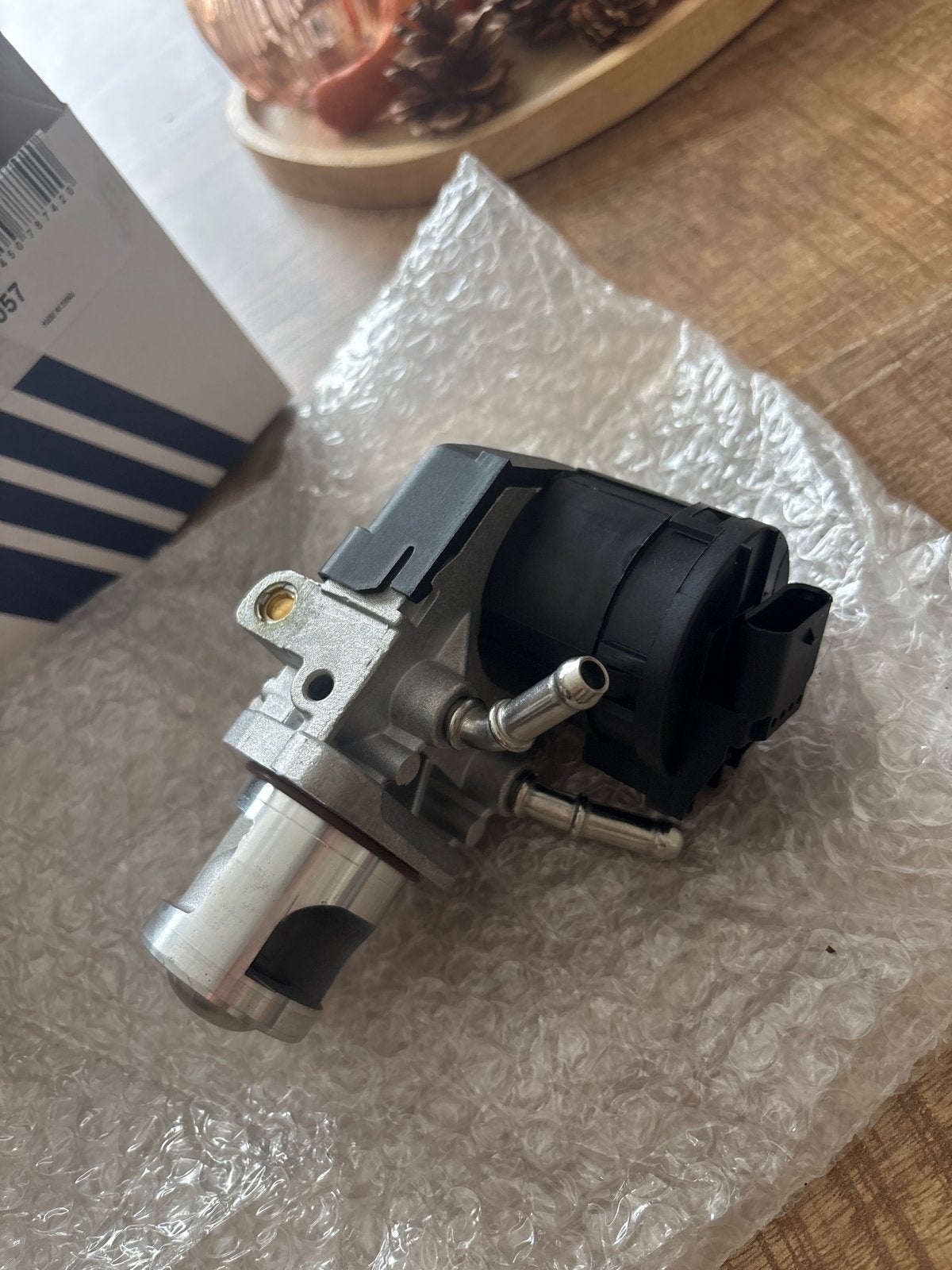 Nieuwe EGR klep voor BMW F10 F11 530D (OE: 11717810871), Auto-onderdelen, Ophalen, Nieuw, BMW