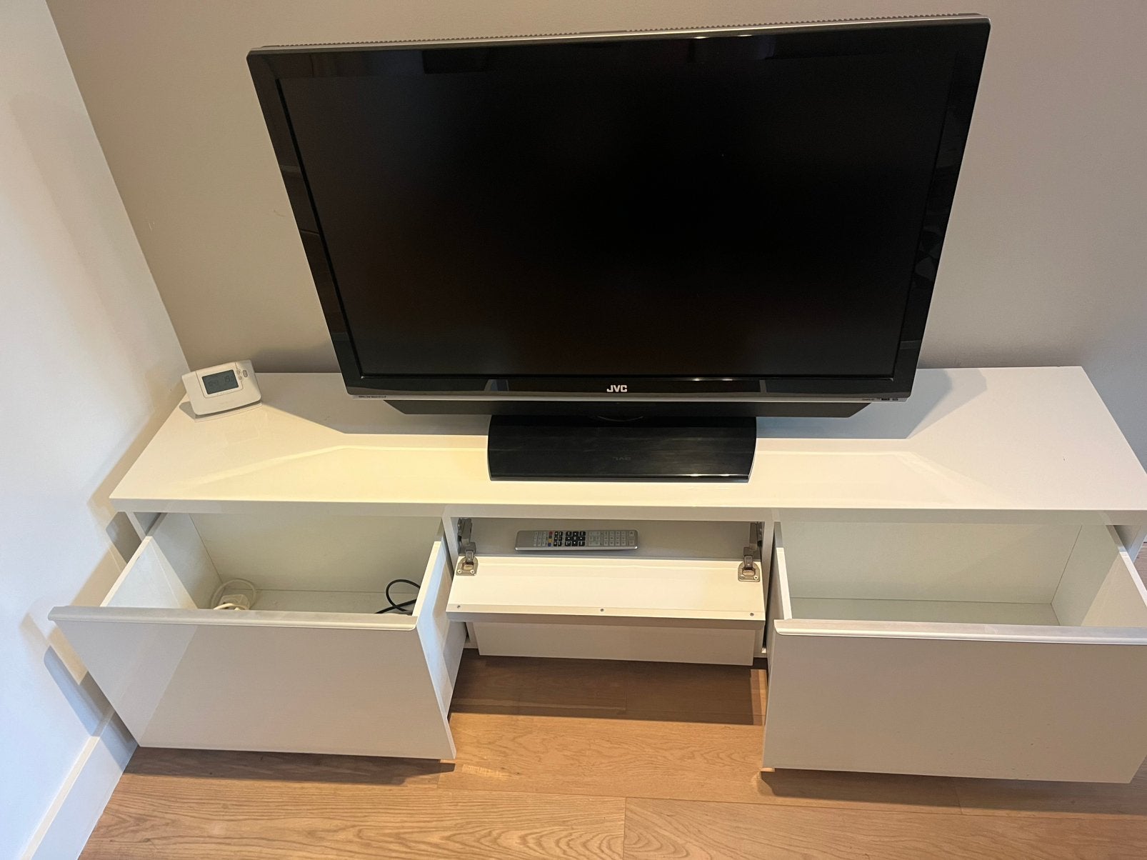 GRATIS TV meubel, Ophalen, Gebruikt, 150 tot 200 cm, Minder dan 100 cm