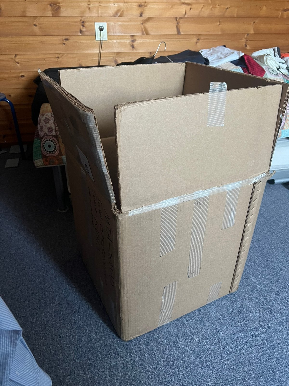 GRATIS zeer stevige kartonnen doos 46cm 90ECT sterkte, Doe-het-zelf en Verbouw, Kratten en Dozen, Zo goed als nieuw, Doos, 100 cm of meer