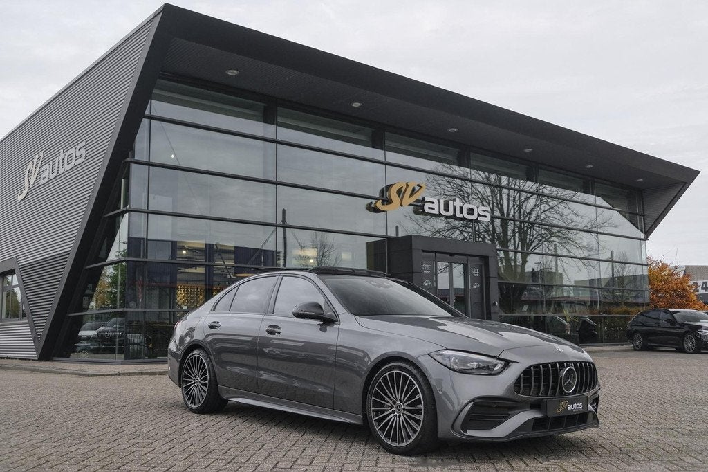 Mercedes-Benz C-klasse C300 AMG 258pk Panoramadak Burmester, Auto's, Mercedes-Benz, Automaat, Gebruikt, 4 cilinders, 258 pk