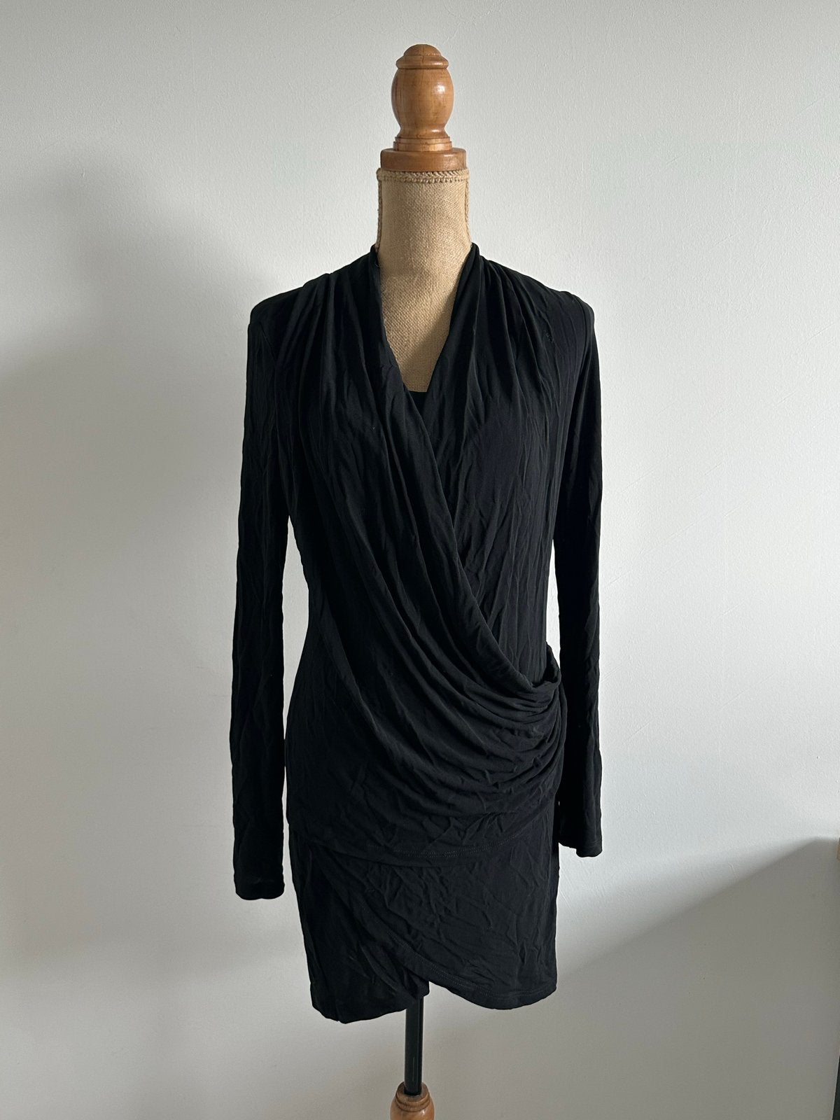 Jean Paul Zwarte Jurk met Overlap en Lange Mouwen, Kleding | Dames, Maat 38/40 (M), Zwart, Ophalen of Verzenden, Zo goed als nieuw