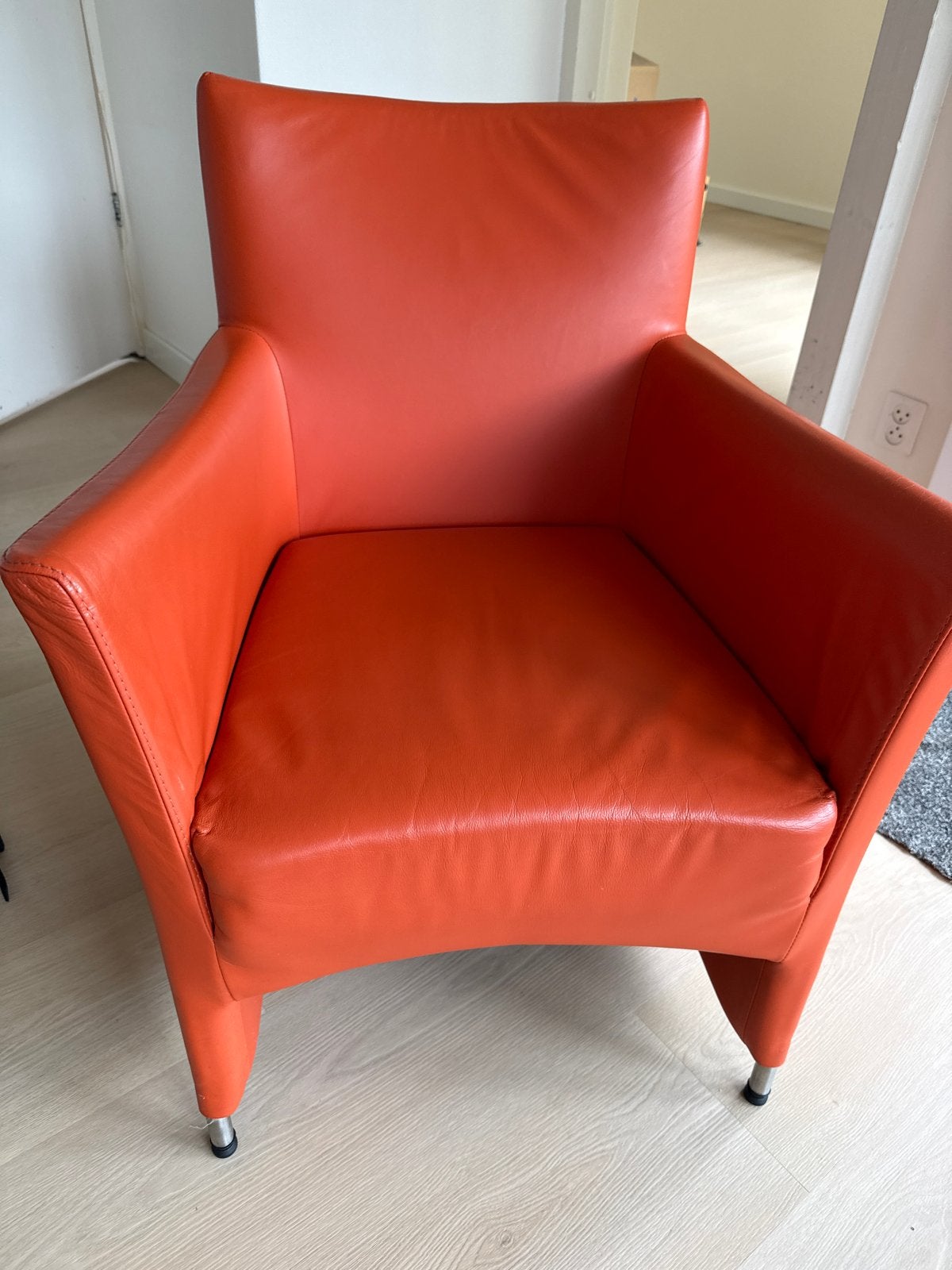 Twee Bert Plantagie fauteuils - Design jaren 2000, Ophalen, Gebruikt, Leer, 75 tot 100 cm