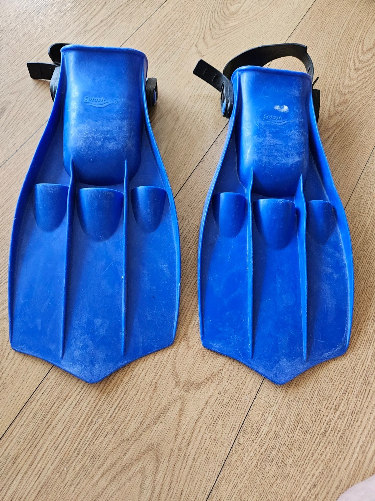 Flippers, Ophalen of Verzenden, Gebruikt, Zwem- of Duikvliezen
