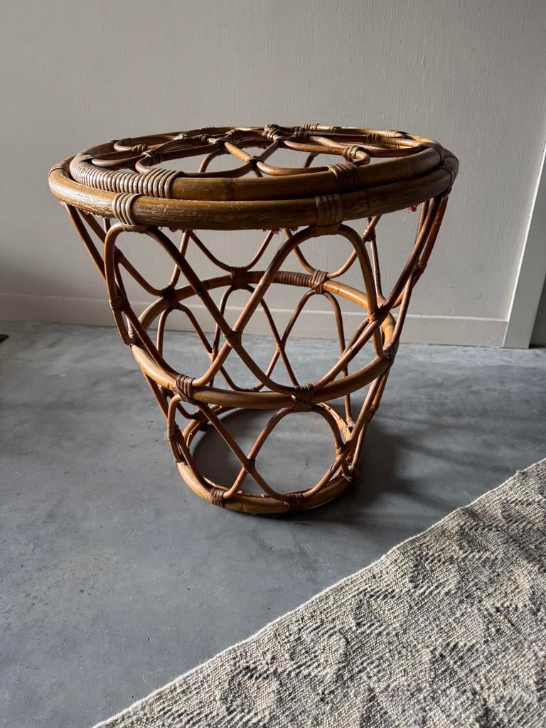 Vintage Rotan mand bijzettafel multifunctioneel Mid Century, Ophalen