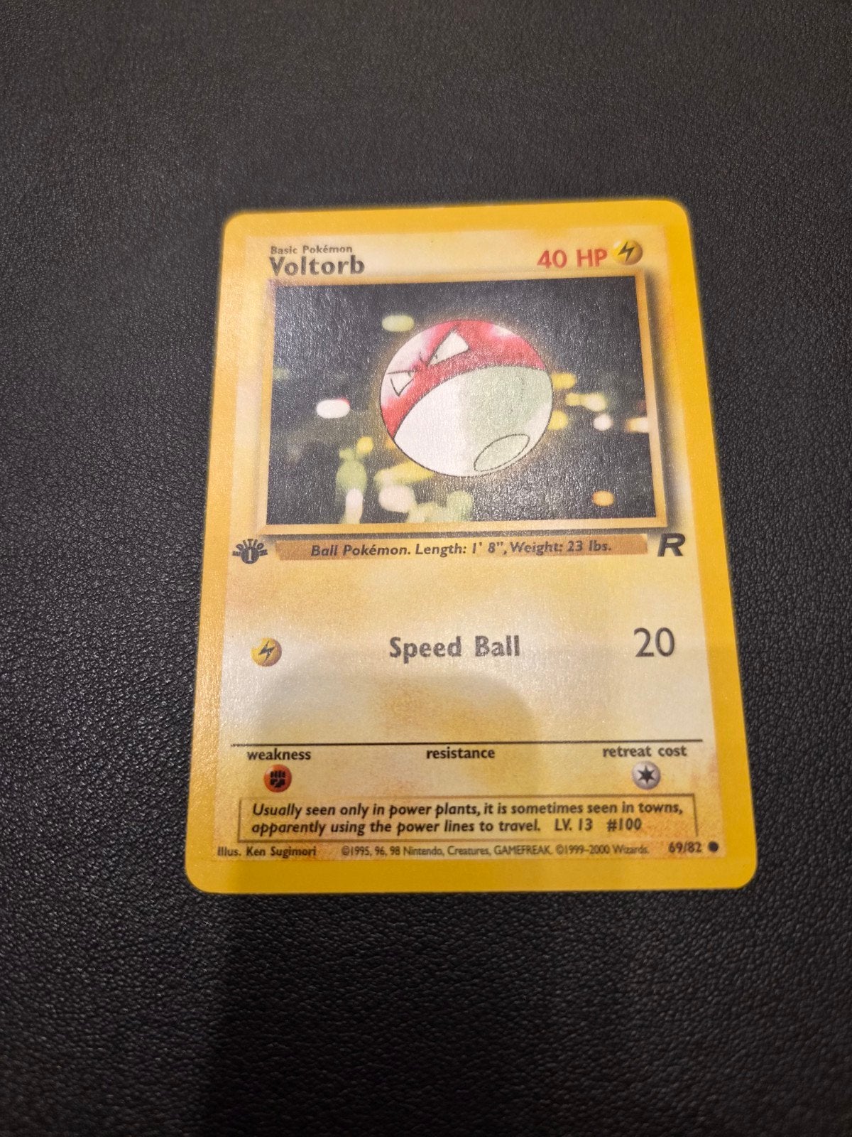 Voltorb 69/82 Mint Rocket First Edition Pokémon Kaart, Ophalen of Verzenden, Zo goed als nieuw, Losse kaart