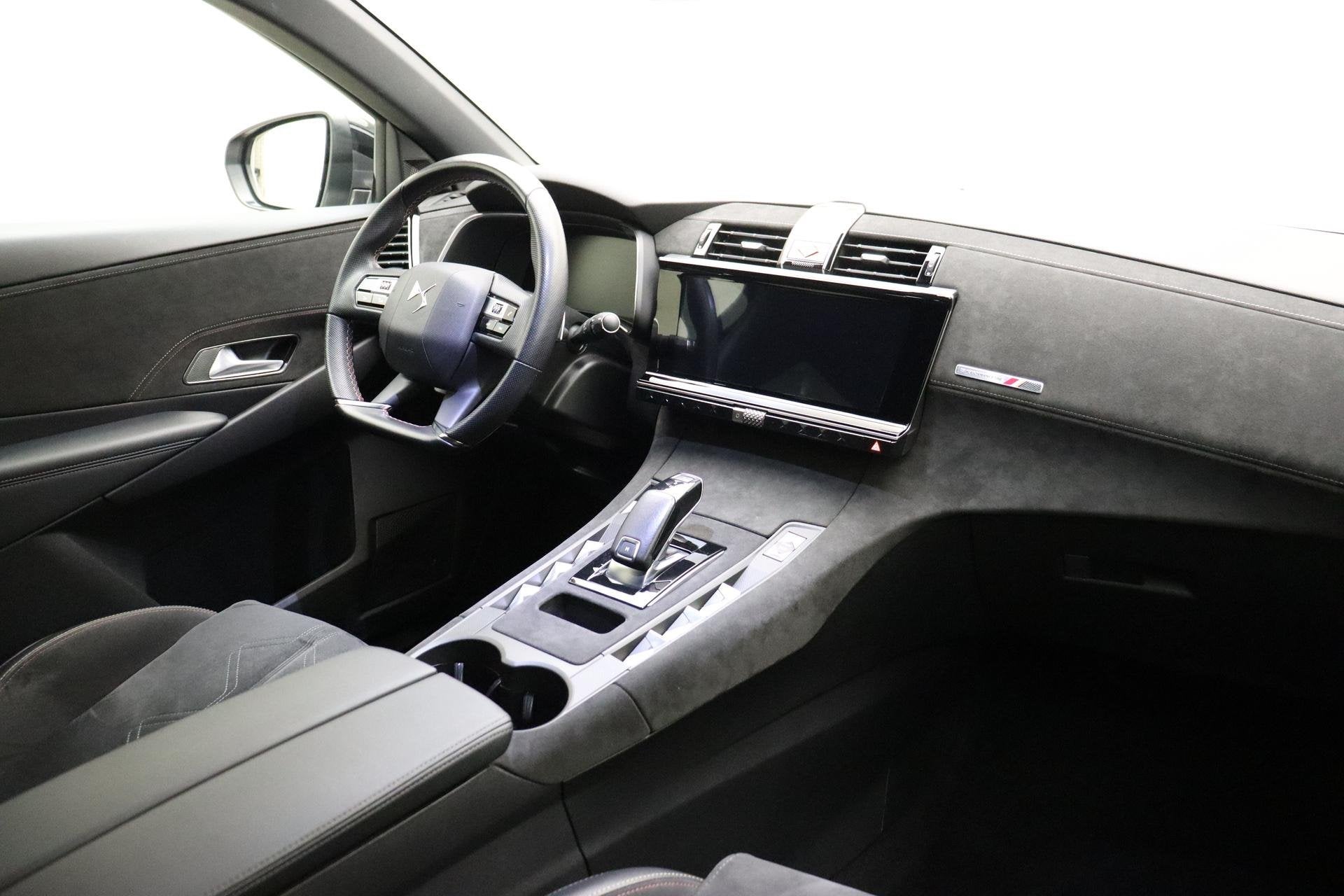 DS 7 Crossback PureTech 130 Performance Line | Navigatie | A, Auto's, Gebruikt, Euro 6, 1199 cc, Origineel Nederlands