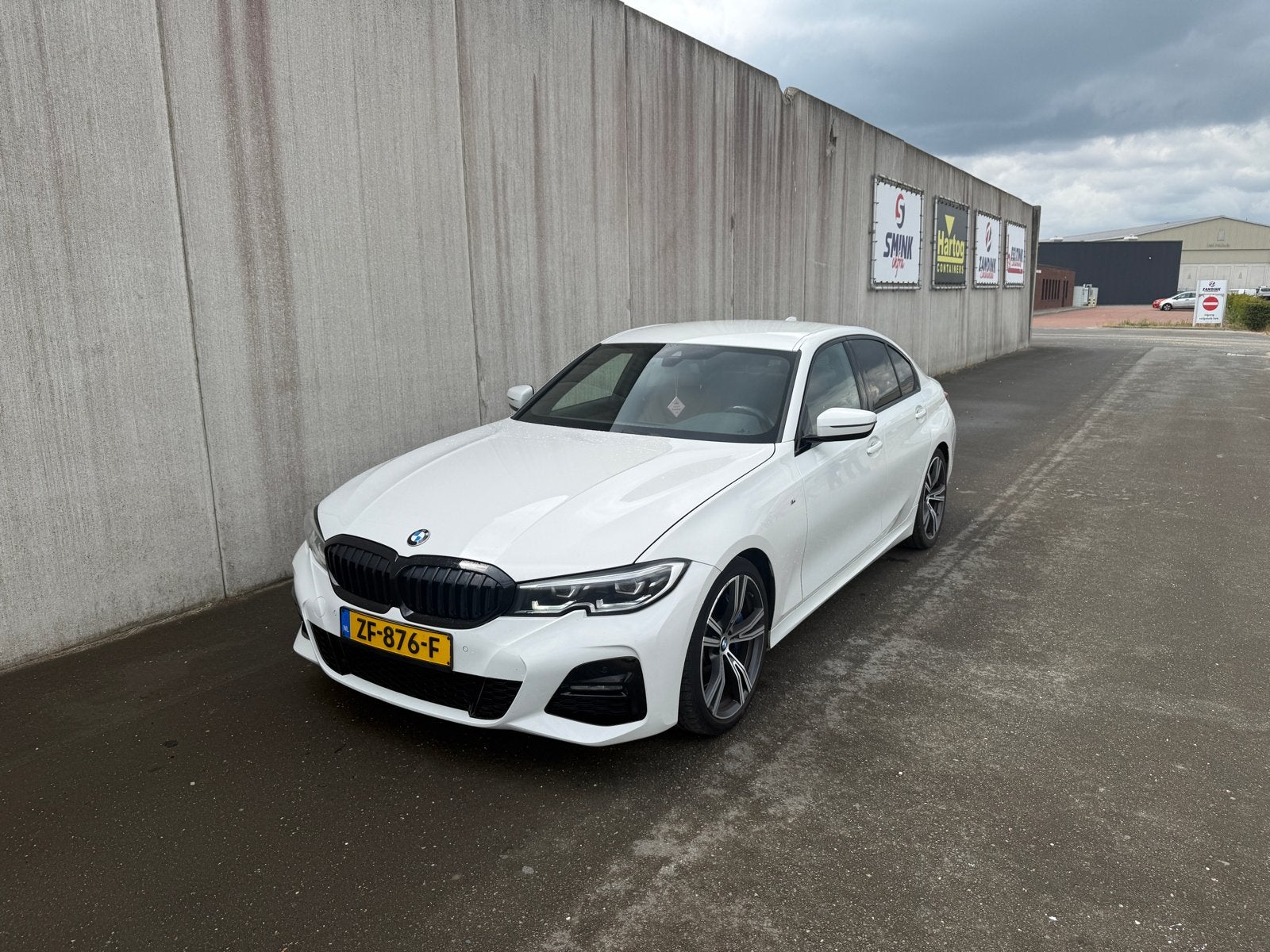 BMW 3-Serie 330i 258pk M-SPORT | SPORTLEER | NL auto NAP, Auto's, BMW, Particulier, 3-Serie, Benzine, Sedan, Automaat, Origineel Nederlands